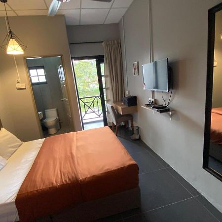 Хостел A3A Oastel Coliving Танах-Рата Экстерьер фото
